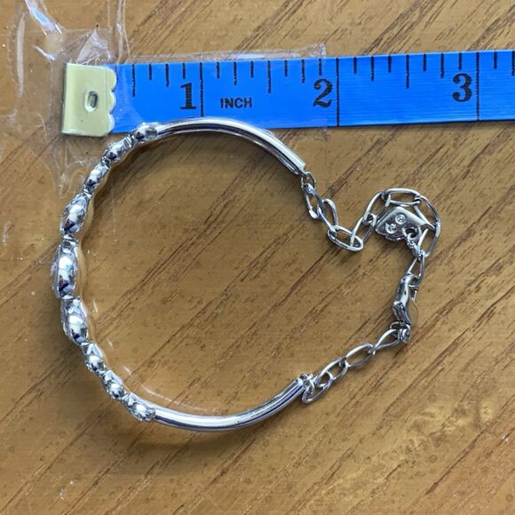 Swarovski Heartstone Bracelet 827545 Silver Hearts *Missing 1 Heart Crystal* - Picture 12 of 13